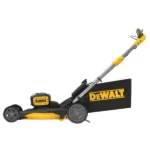DEWALT 20V MAX* 21" Rear-Wheel Drive Mower - Image 2