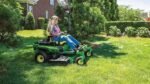 John Deere Z320R ZTrak™ Mower, 42-in. Deck - Image 4